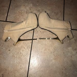 Tan buckle stiletto